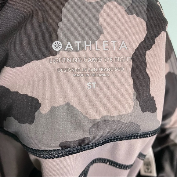 Athleta Lightning Camo‎ 7/8 Tights Grey Black Tan Sz ST Small Tall - Picture 8 of 10